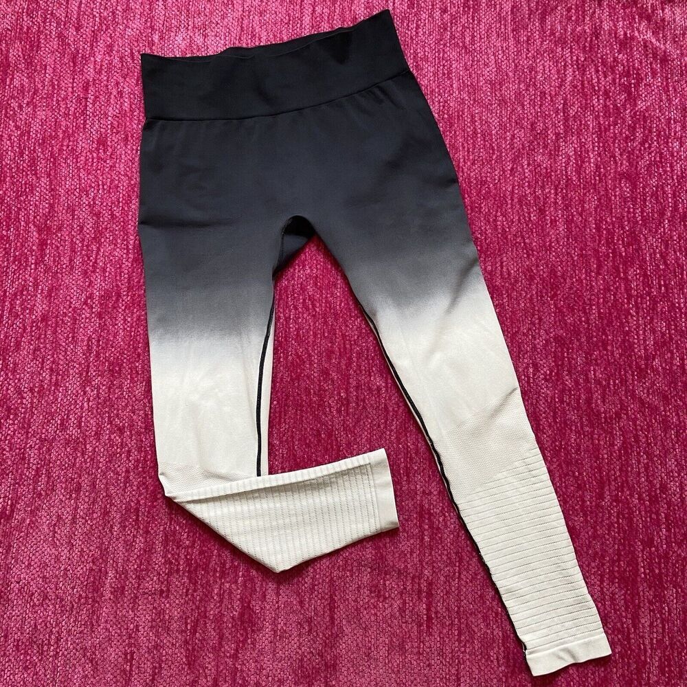Zyia Active High Waist Full LengthPerformance Legging Ombré Black White Size XL